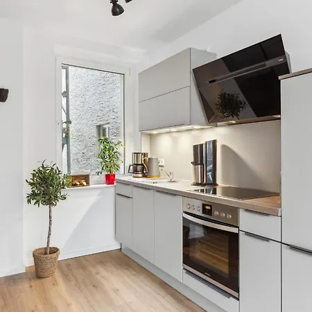 Amazing Apartment In Naumburg With Wi-Fi Buitenkant foto